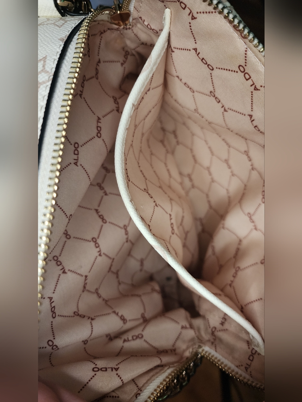 Cream-colored ALDO Crossbody Bag - Picture 13 of 14